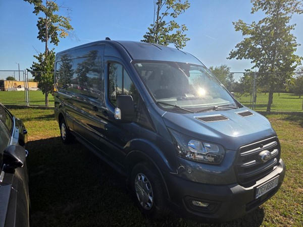 Ford Transit Furgon 350 L3H2 2,0 TDCi Trend